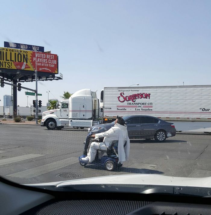01 Funny Pics From The Vegas Strip
