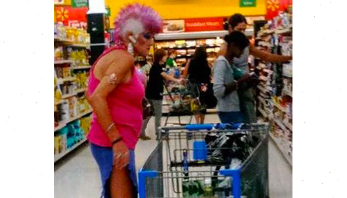 Walmart Shoppers Who Are Dressed to the Nines