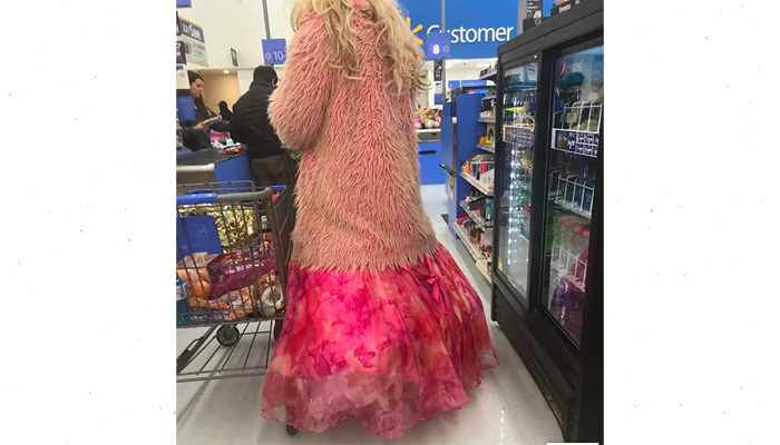 Walmart Shoppers Who Are Dressed to the Nines